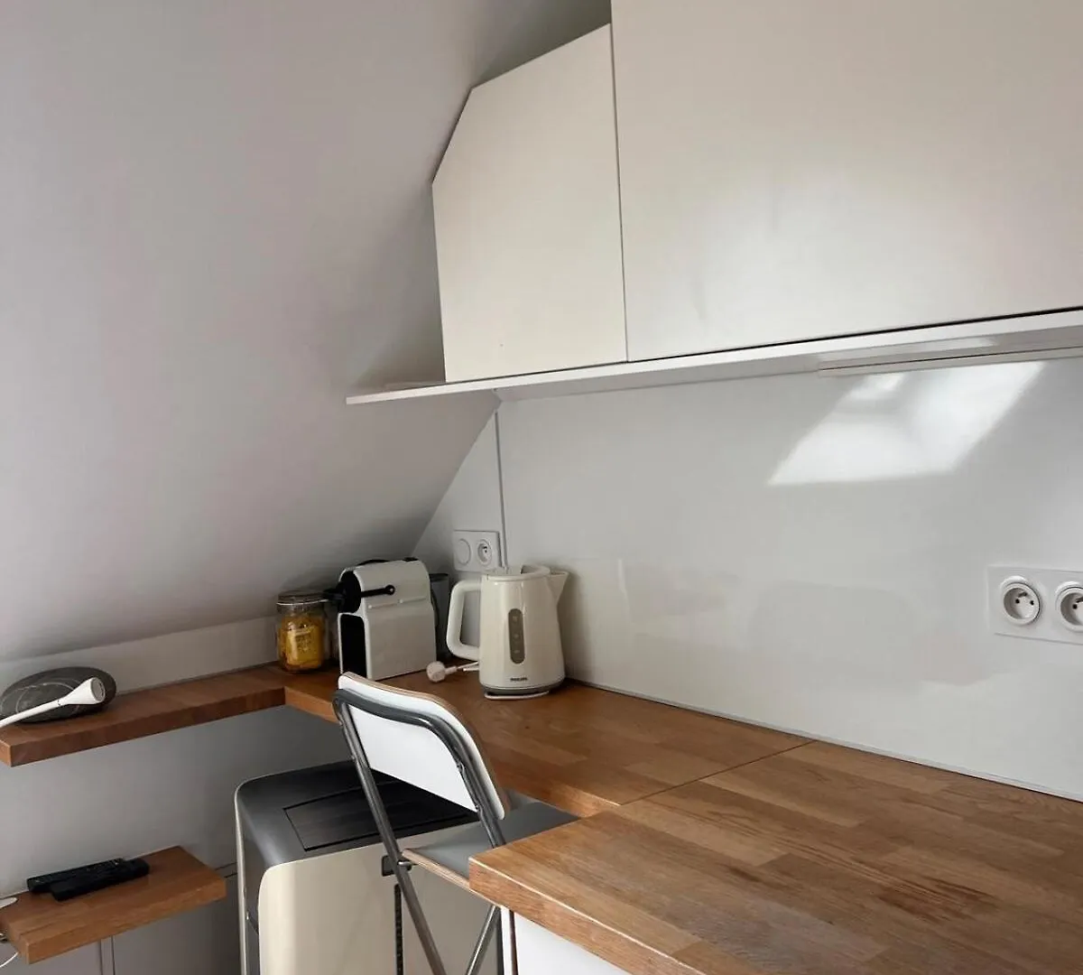 Apartment Coeur De Paris Emplacement Exceptionnel Studio Equipe Lumineux Calme Salle De Bains Place Maubert Ascenseur Climatisation France